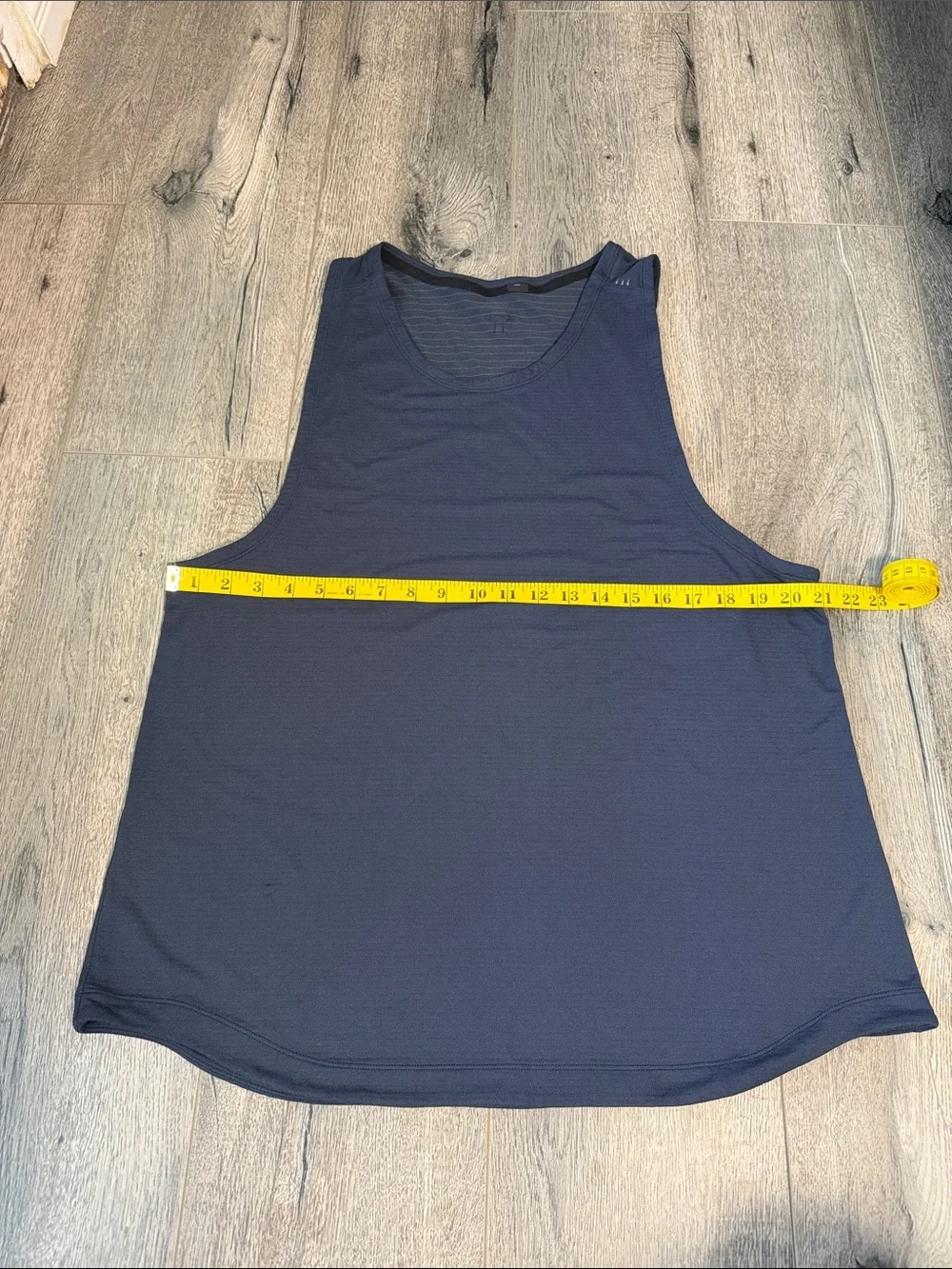 lululemon athletica sleek sleeveless